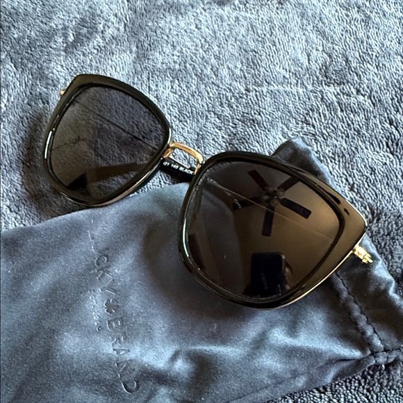 Lucky Brand Black Trinity Sunglasses - Picture 2 of 5